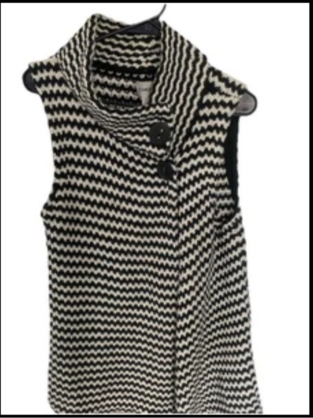 Chico's Black & White Chevron Sleeveless Button Sweater Vest Sz L
